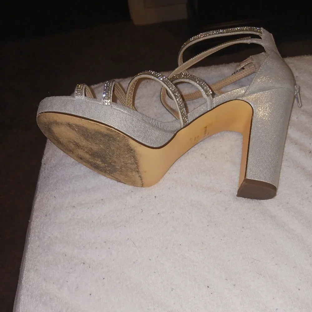 Silver Shoes - Picture 2 of 5